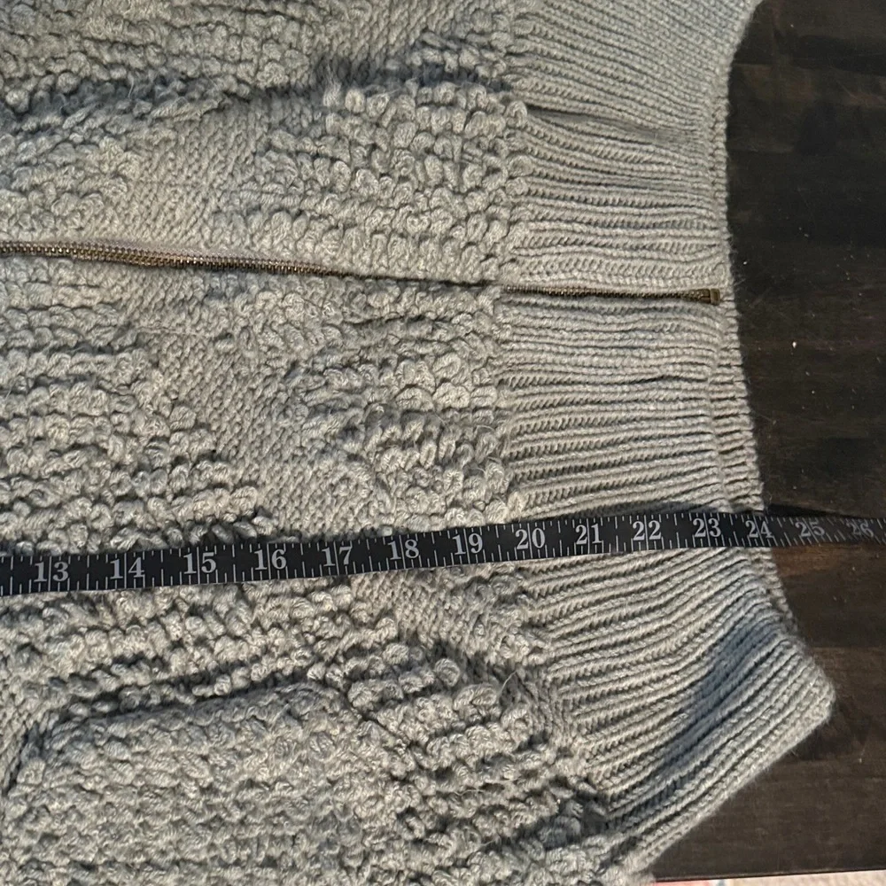 Anthropologie POL Gray Loop Knit Full Zip Cardigan Sweater Size Large